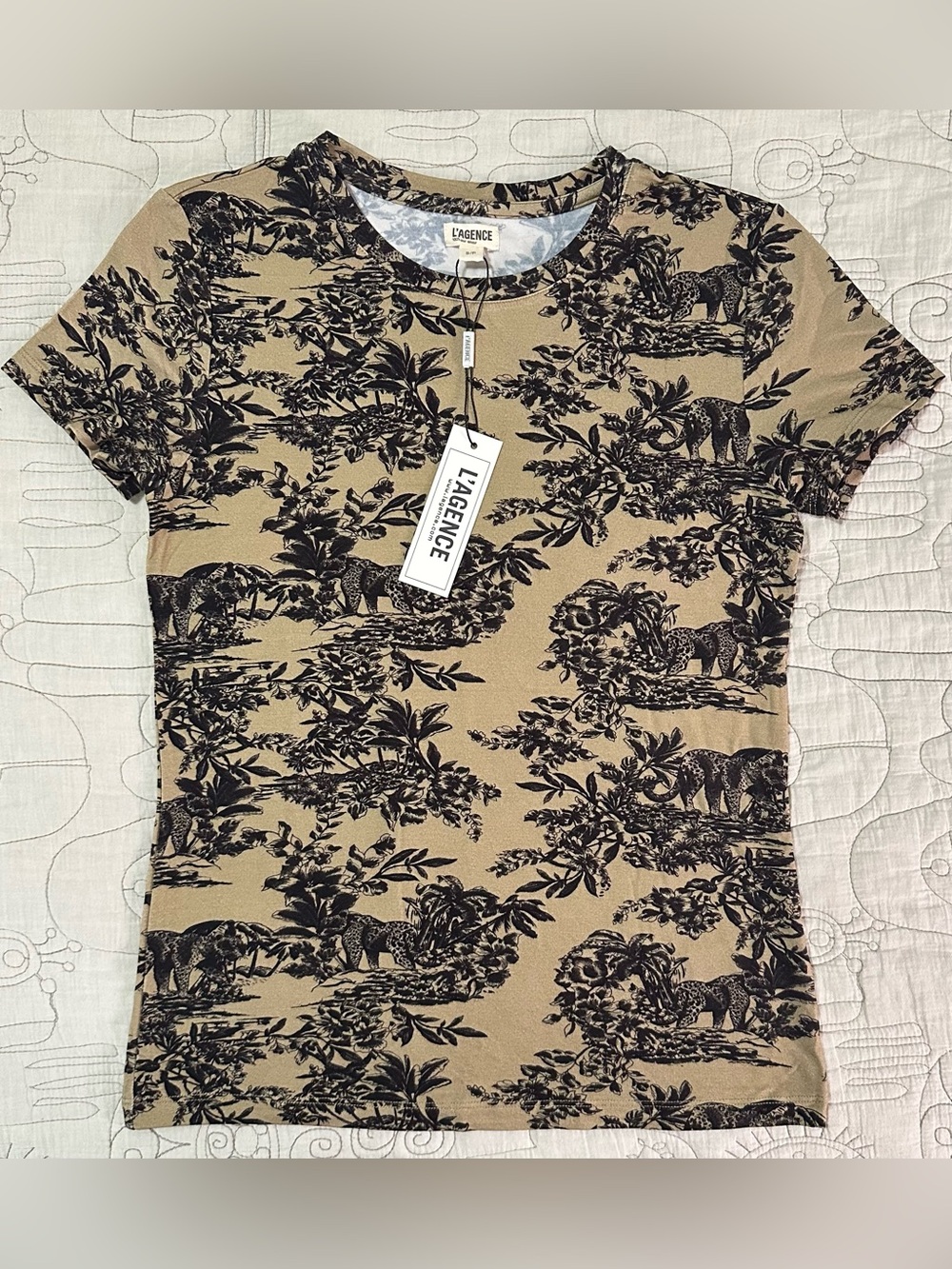 NWT L’AGENCE Ressi Safari Scenic Jungle Print Fitted Tee Small Beige Black $115